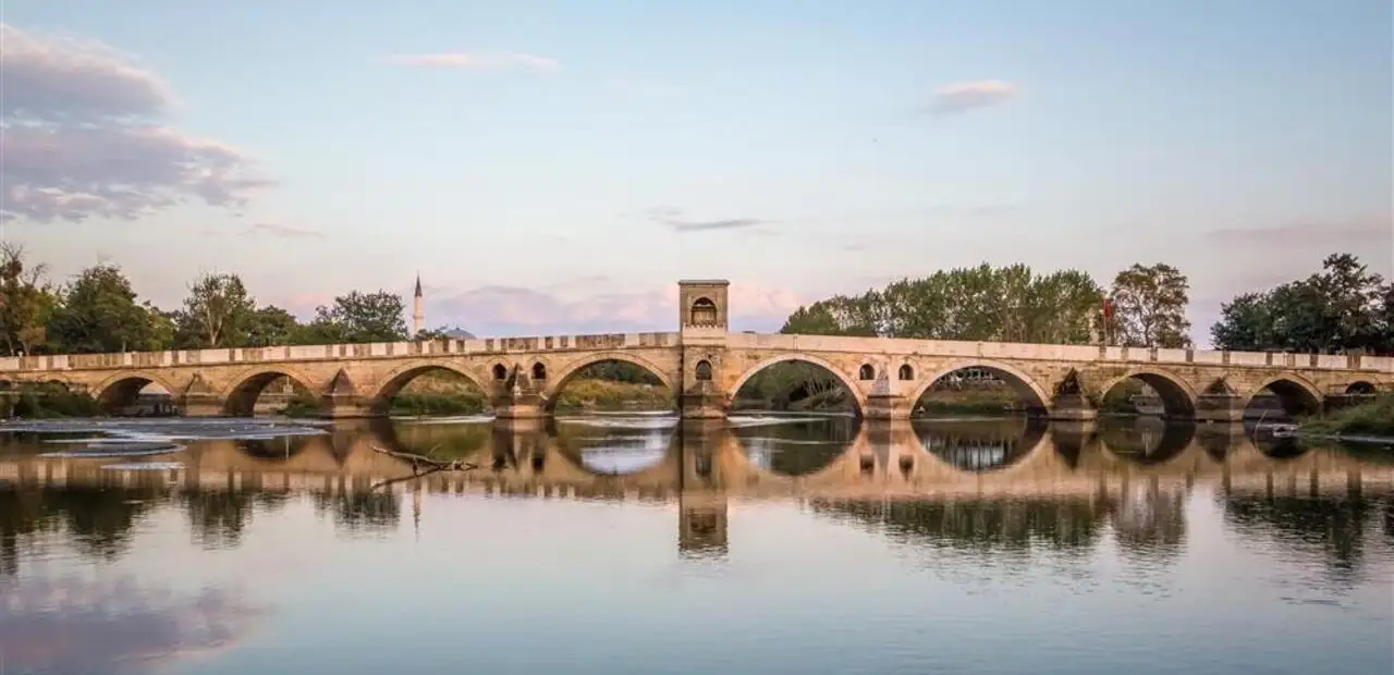Ergene’de Gezilecek Yerler – Tarihî Dokudan Parklara, Doğanın İçinde Sakin Bir İlçe Turu