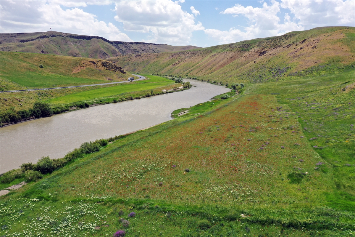 Muratlı’da Gezilecek Yerler – Tarihi Yapılardan Doğa Yürüyüşlerine Sakin Bir Rota